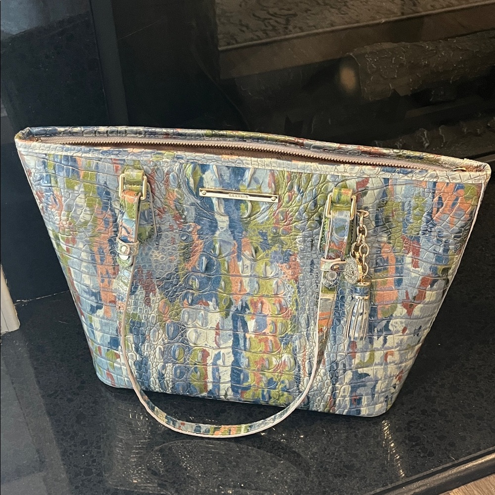Colorful Crocodile-Embossed Women's Tote Bag